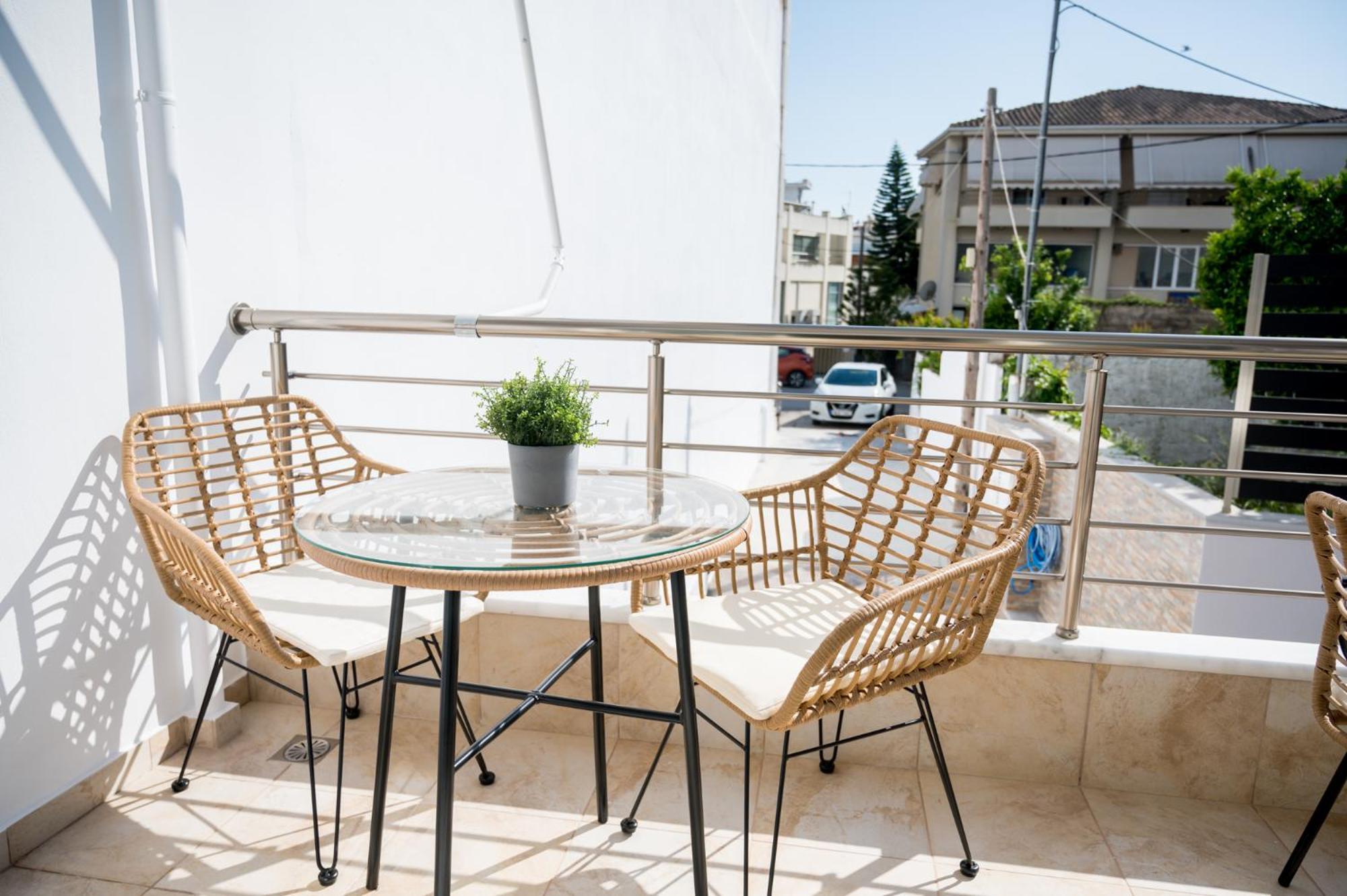 Meda Apartments Preveza Luaran gambar